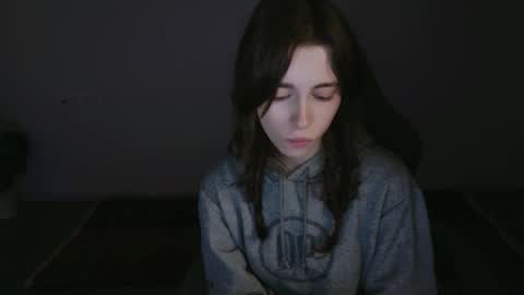 yoka_paradoxxx online show from 11/15/25, 05:27