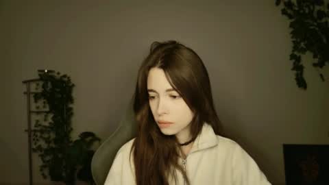 yoka_paradoxxx online show from 11/26/25, 05:19