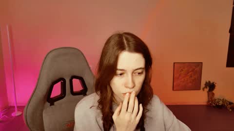 yoka_paradoxxx online show from 01/14/26, 09:04