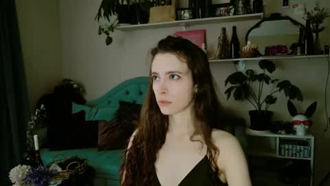 Snapshot of yoka_paradoxxx chatting on 05/27/26, 10:45 yoka_paradoxxx online show from 05/27/26, 10:45