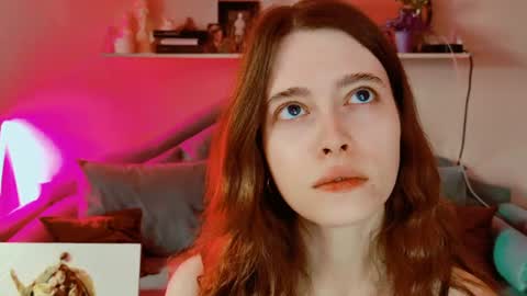 Snapshot of yoka_paradoxxx chatting on 08/03/26, 01:05 yoka_paradoxxx online show from 08/03/26, 01:05