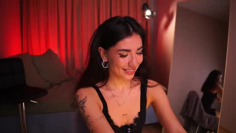 Yoko online show from 04/28/26, 05:45