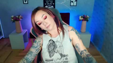 Yolandi-Foun online show from 11/10/25, 12:59