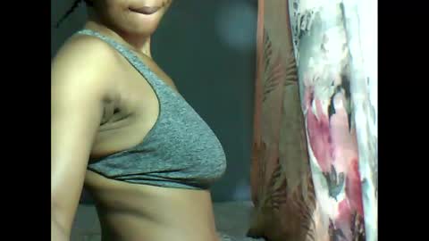 amazingkellyxx online show from 02/22/25, 08:40