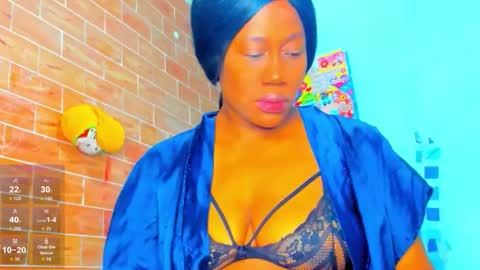 yonnsol_avril online show from 02/14/26, 07:10