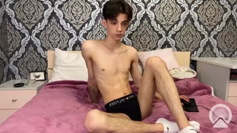 Yoo Dee Ohh online show from 12/17/24, 11:17