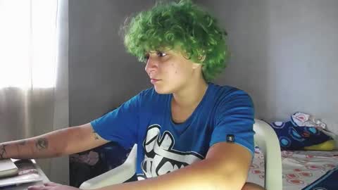 Little Mike Independent model online show from 11/14/25, 07:01