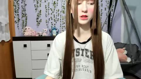 yoonhee_ki online show from 03/10/26, 03:28