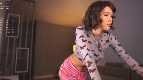 Mika online show from 12/18/24, 12:07