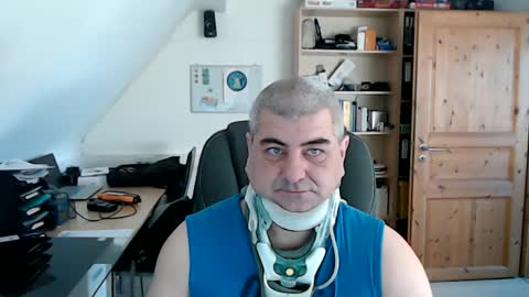 yoschi1976 online show from 12/26/24, 10:05