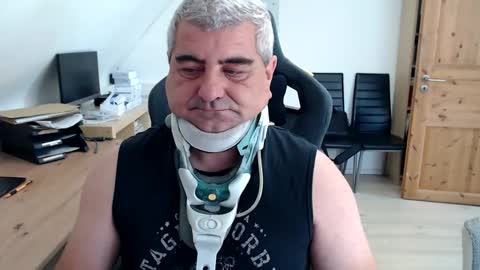 yoschi1976 online show from 09/14/25, 11:20