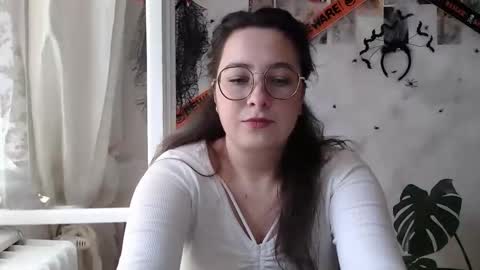 Aurora online show from 10/02/25, 10:11