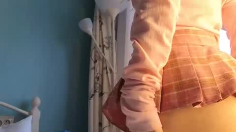 Liliya online show from 01/28/25, 11:17