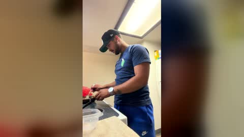 youbadboy222 online show from 04/09/26, 07:36