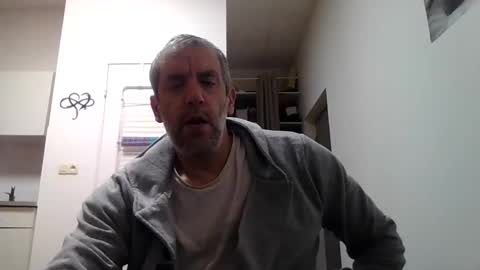 CrayZio online show from 03/11/25, 03:05