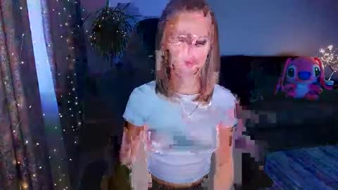 Bella online show from 12/03/24, 12:38