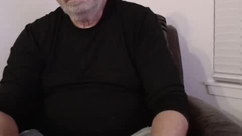 Snapshot of yougogirl_3 chatting on 01/09/25, 04:08 Colorado Guy Straight online show from 01/09/25, 04:08