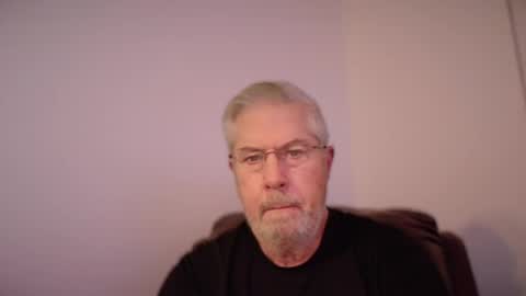 Snapshot of yougogirl_3 chatting on 02/15/25, 10:22 Colorado Guy Straight online show from 02/15/25, 10:22
