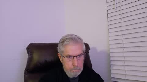 Snapshot of yougogirl_3 chatting on 09/21/25, 11:34 Colorado Guy Straight online show from 09/21/25, 11:34