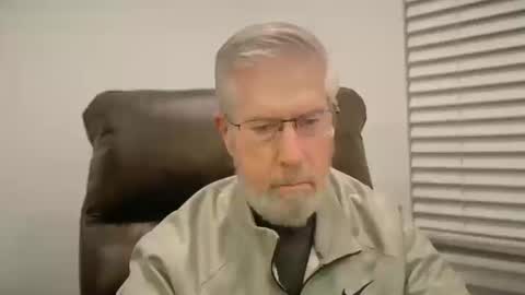 Snapshot of yougogirl_3 chatting on 10/11/25, 02:11 Colorado Guy Straight online show from 10/11/25, 02:11