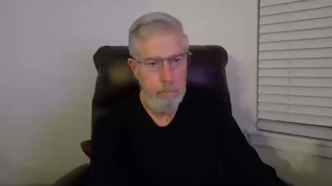 Snapshot of yougogirl_3 chatting on 10/16/25, 12:39 Colorado Guy Straight online show from 10/16/25, 12:39