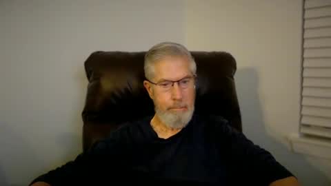 Snapshot of yougogirl_3 chatting on 10/18/25, 03:31 Colorado Guy Straight online show from 10/18/25, 03:31