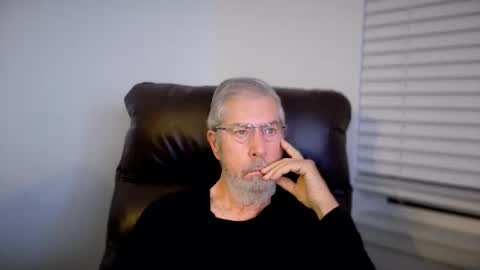 Colorado Guy Straight online show from 01/15/26, 12:32