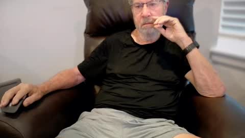 Colorado Guy Straight online show from 07/01/26, 12:29