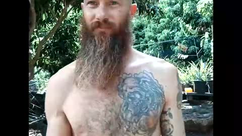 Snapshot of youllfall4me chatting on 10/15/25, 12:00 youllfall4me online show from 10/15/25, 12:00