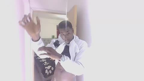 Snapshot of youn_king chatting on 12/30/24, 12:11 ALEX online show from 12/30/24, 12:11