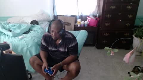 Snapshot of younblaccman6969 chatting on 09/25/25, 06:22 younblaccman6969 online show from 09/25/25, 06:22