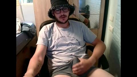 A... online show from 06/07/26, 10:52