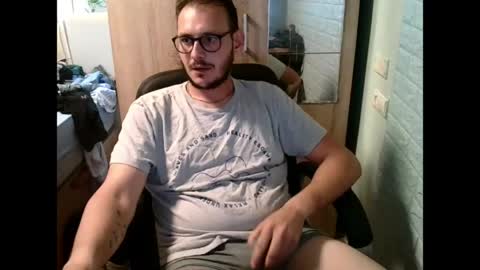 A... online show from 06/08/26, 03:01