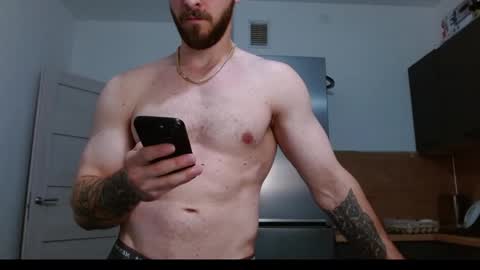 Snapshot of your420_cam chatting on 10/28/25, 01:58 your420_cam online show from 10/28/25, 01:58