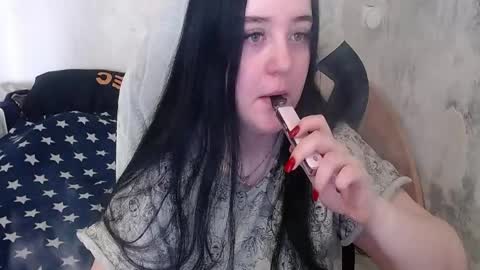 your_8a8y online show from 04/27/26, 10:57