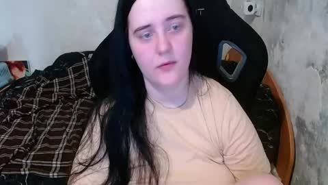 your_8a8y online show from 05/27/26, 03:31
