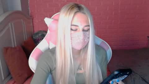 Barbie online show from 02/23/25, 01:57