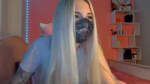 Barbie online show from 02/25/25, 04:03