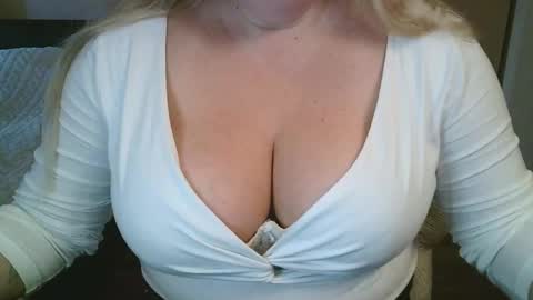 Maria Love online show from 03/17/26, 06:50