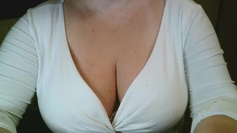 Maria Love online show from 03/22/26, 03:32