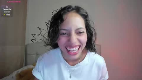 Snapshot of your_beck chatting on 01/19/25, 04:54 mia3 online show from 01/19/25, 04:54