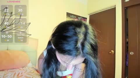 Snapshot of your_beck chatting on 02/28/25, 05:59 mia3 online show from 02/28/25, 05:59