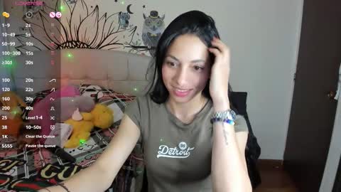 mia3 online show from 11/17/25, 10:48