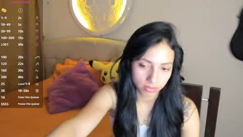 Snapshot of your_beck chatting on 05/01/26, 04:17 mia3 online show from 05/01/26, 04:17