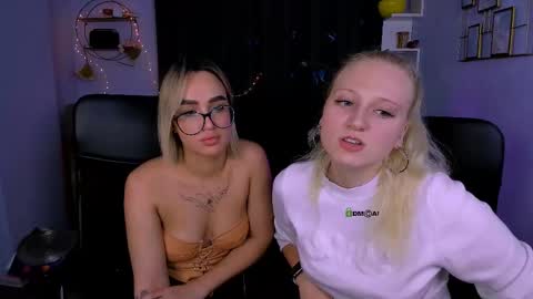 your bunny12 online show from 10/15/25, 03:01