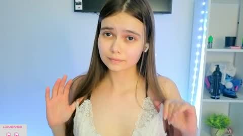 Julia Next stream  online show from 06/03/26, 05:51