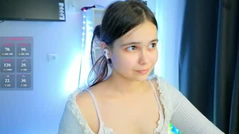 Julia Next stream  online show from 07/06/26, 06:43
