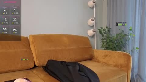 Snapshot of your_dream_alice chatting on 03/06/25, 06:19 Alice online show from 03/06/25, 06:19