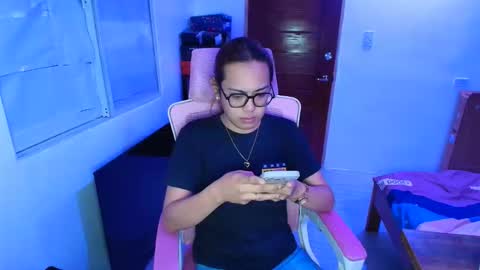 your_dreamgirlxxx69 online show from 02/13/26, 09:49