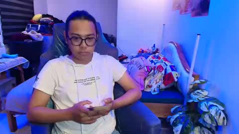 your_dreamgirlxxx69 online show from 06/08/26, 09:53